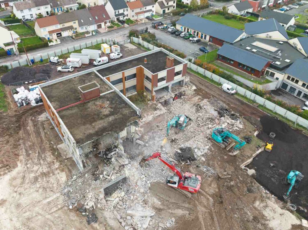 drone-suivi-chantier-de-demolition-et-deconstruction-a-dainville-arras-nord-pas-de-calais